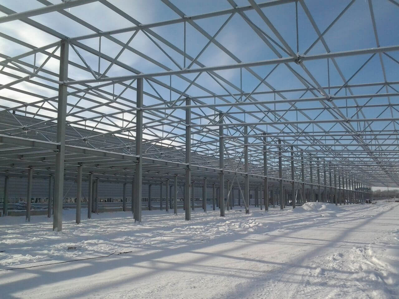 Sanoat angari metall konstruksiya