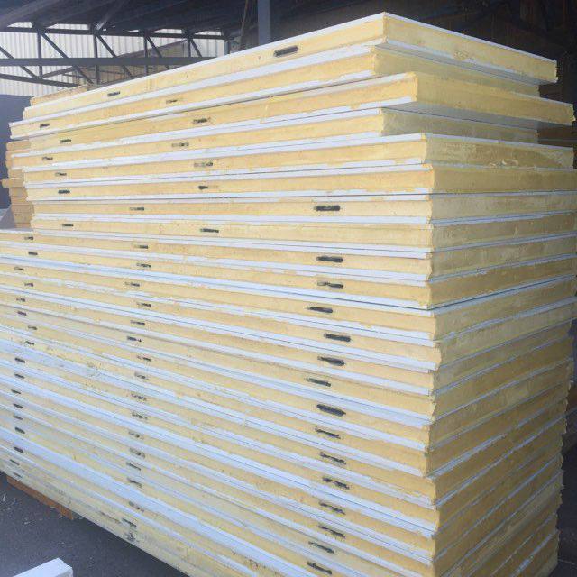 PUR insulation panel